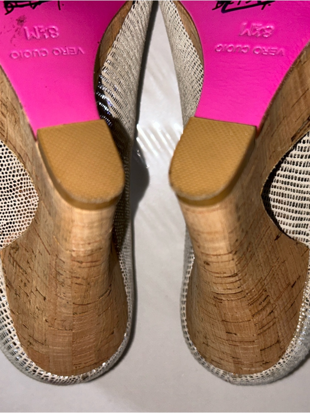 NWOB Betsey Johnson Florence Silver Bow Peep Toe Wedges - Metallic Textured - Picture 9 of 9